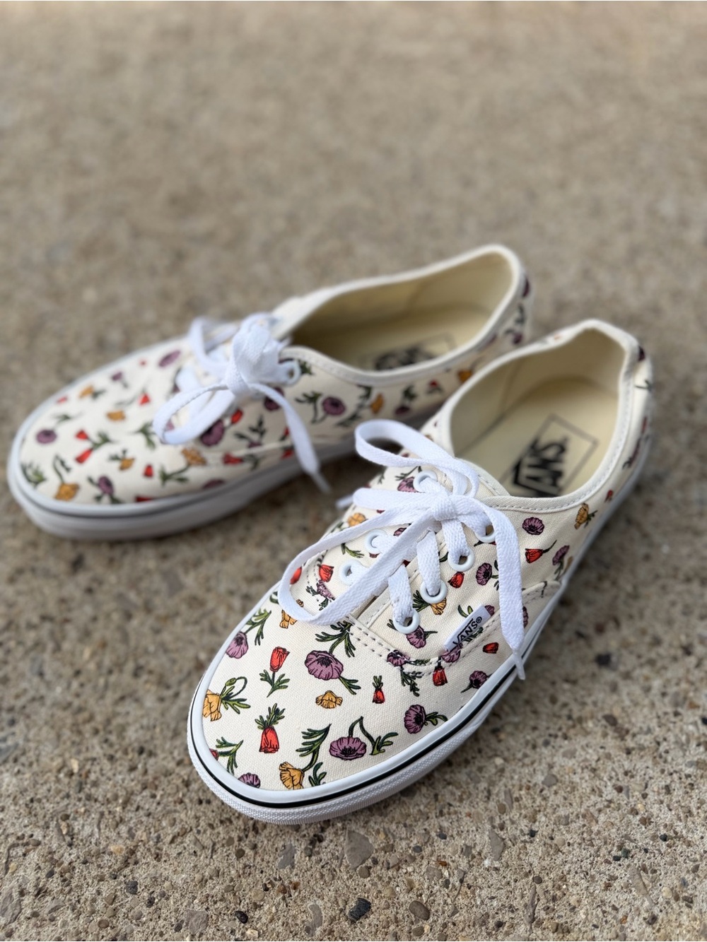 Vans Authentic Floral Shoes Womens Size 7 Cream Canvas Low Top Sneakers